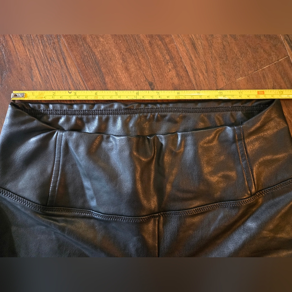 7 For All Mankind Medium Black Faux Leather High Waist Versatile Ankle Leggings - Picture 7 of 8